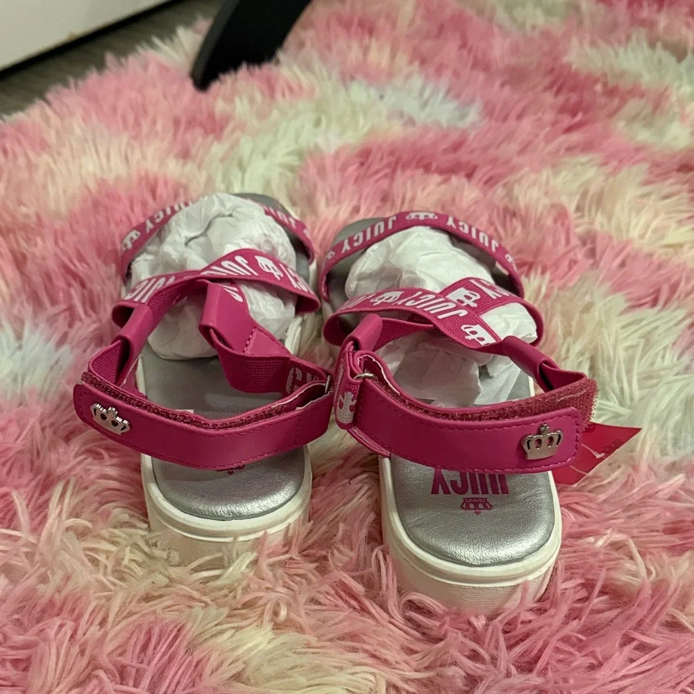 Juicy Couture Kids Sandals with Pink and Silver Accents